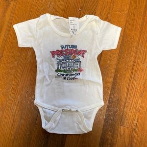 Toddler’s 18month future president onesie